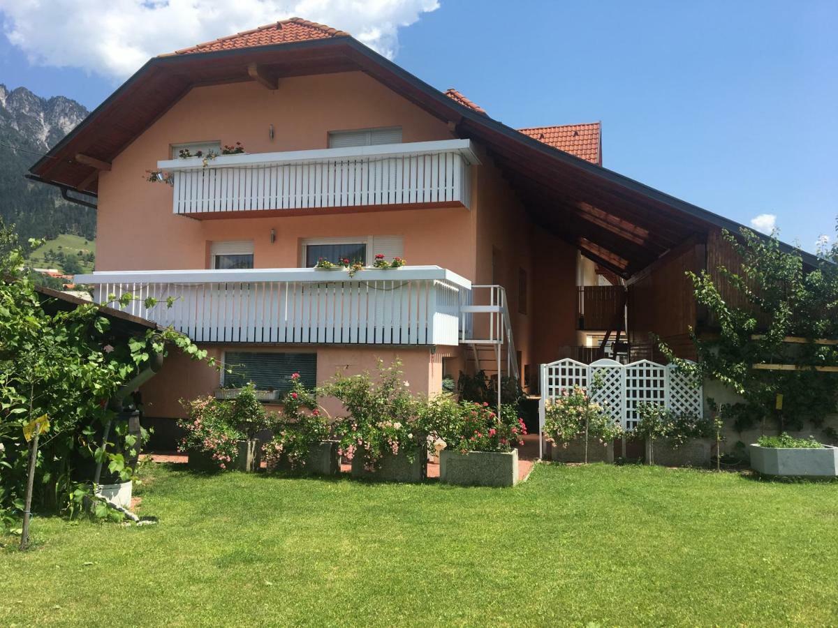 מויסטראנה Apartma Metka מראה חיצוני תמונה